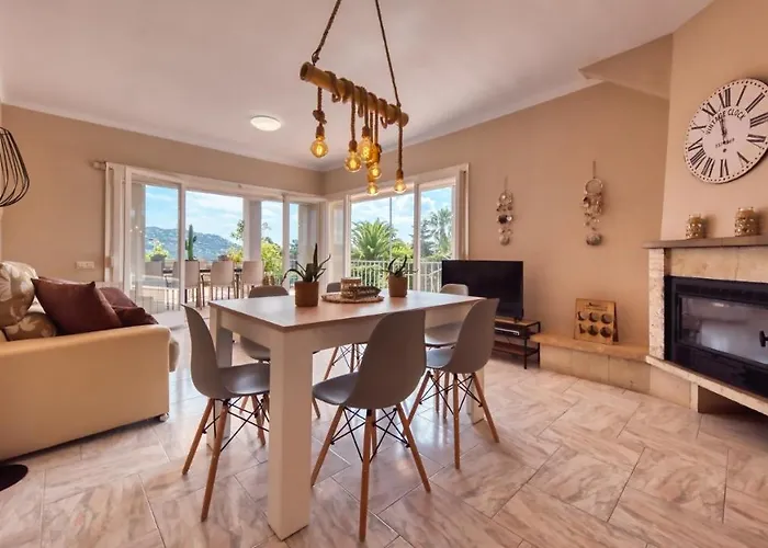 Villa Costacabana - Yara *