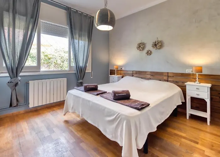 Costacabana - Yara Villa Lloret de Mar